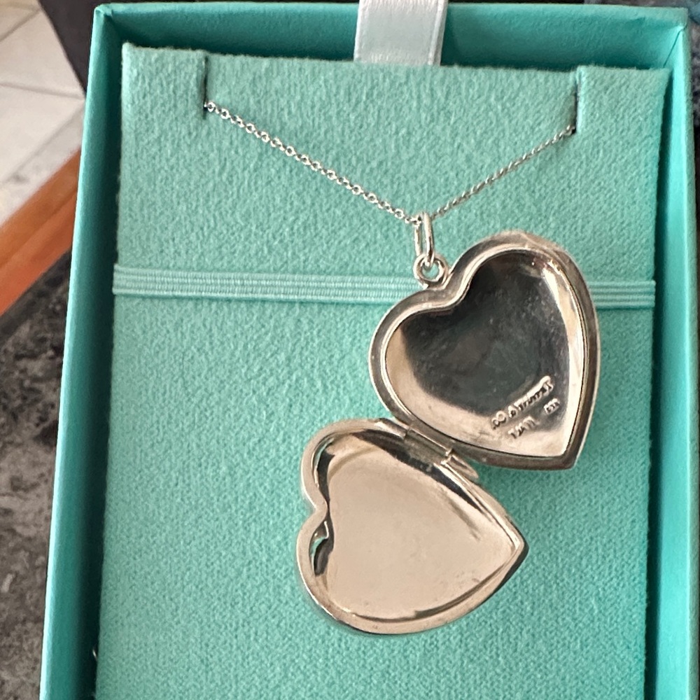 Tiffany & Co Heart Locket and Chain - Picture 2 of 15
